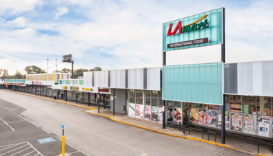 Hollinswood Shopping Center